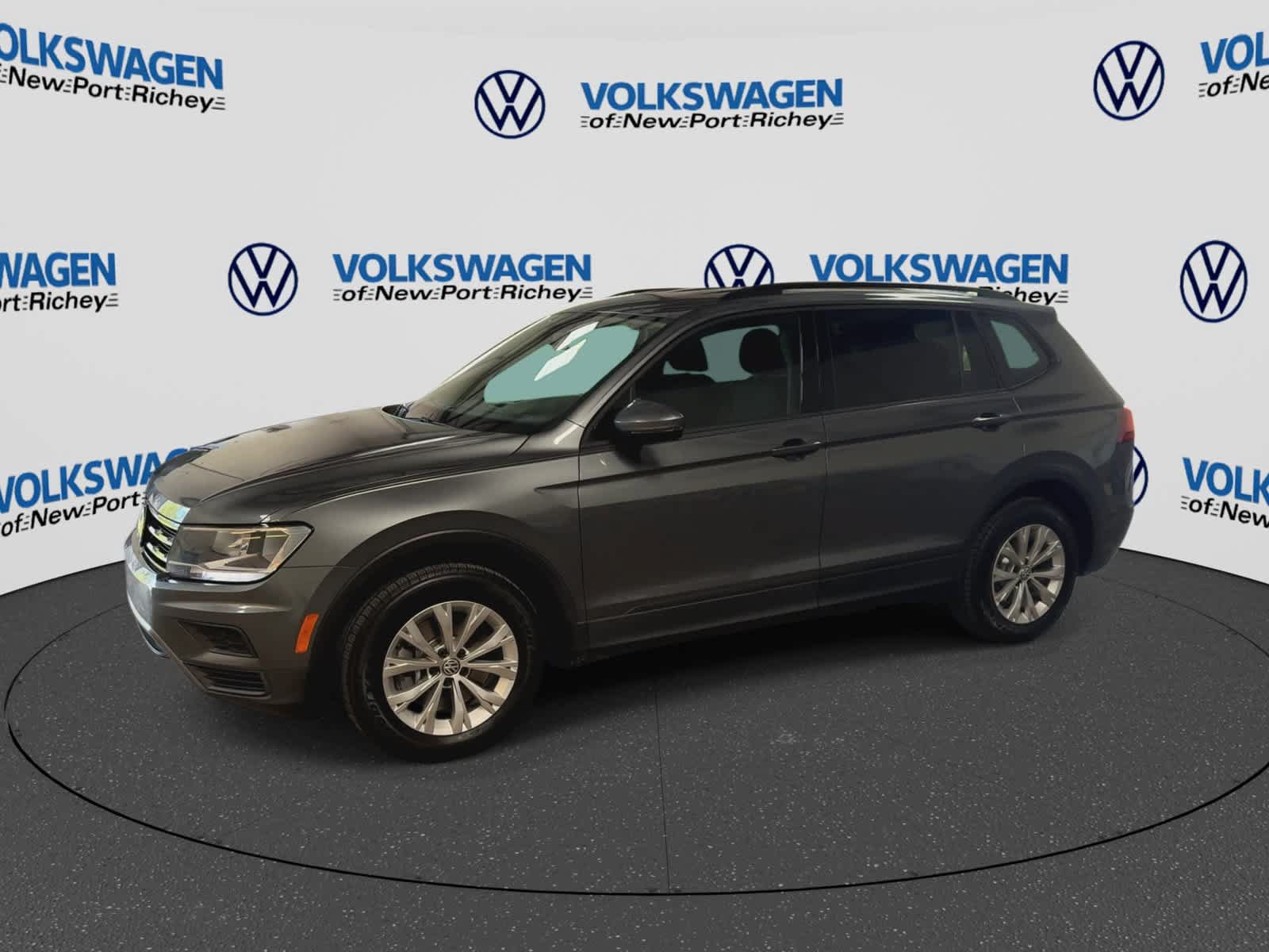 Used 2019 Volkswagen Tiguan S w/ Driver Assistance Package FWD image 4