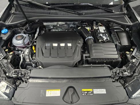 Used 2025 Audi Q3 2.0T Premium w/ Convenience Package image 10