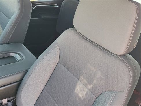 Used 2023 Chevrolet Silverado 1500 LT image 24