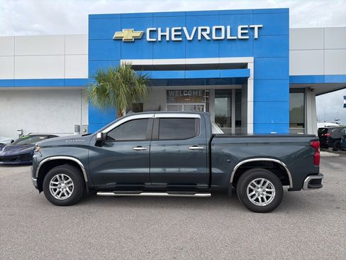 Used 2020 Chevrolet Silverado 1500 LT w/ All-Star Edition image 9