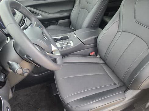 Certified 2027 INFINITI QX60 Luxe w/ Cargo Package FWD image 10