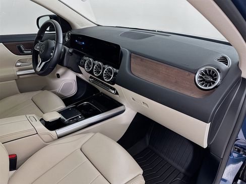 Certified 2023 Mercedes-Benz GLA 250 image 29