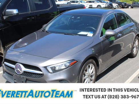 Used 2019 Mercedes-Benz A 220 4MATIC image 1