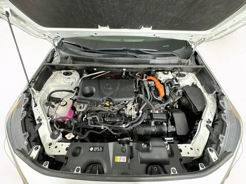Certified 2021 Toyota RAV4 LE AWD/4WD image 24