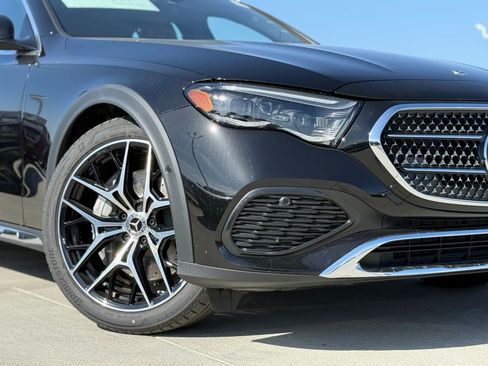 New 2026 Mercedes-Benz E 450 4MATIC All-Terrain Wagon image 4