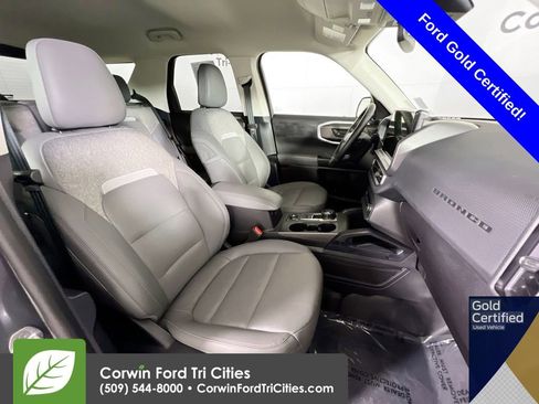 Used 2025 Ford Bronco Sport Badlands image 17