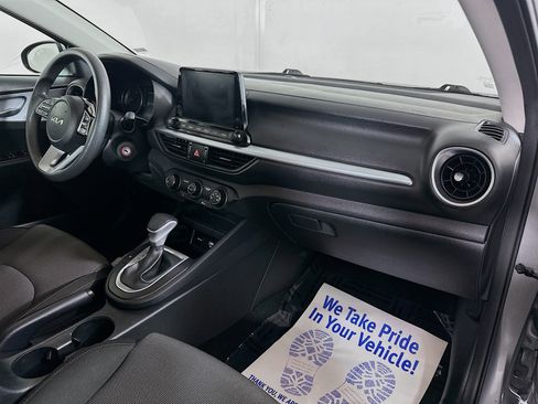 Certified 2024 Kia Forte LXS image 26