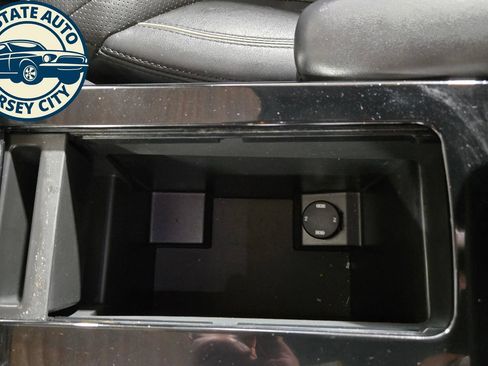 Used 2018 Land Rover Discovery HSE Luxury AWD/4WD image 21