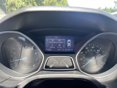 Used 2013 Ford Focus SE image 15