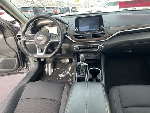 Certified 2024 Nissan Altima 2.5 SV image 16