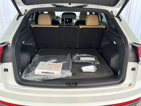 New 2026 Volkswagen Atlas Cross Sport SE image 34