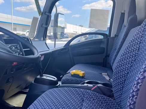 New 2025 Chevrolet Low Cab Forward RWD image 29