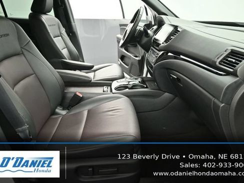 Used 2022 Honda Ridgeline Black Edition image 42