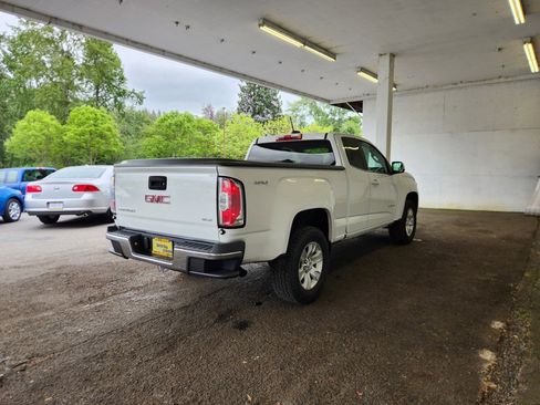Used 2016 GMC Canyon SLE AWD/4WD image 3