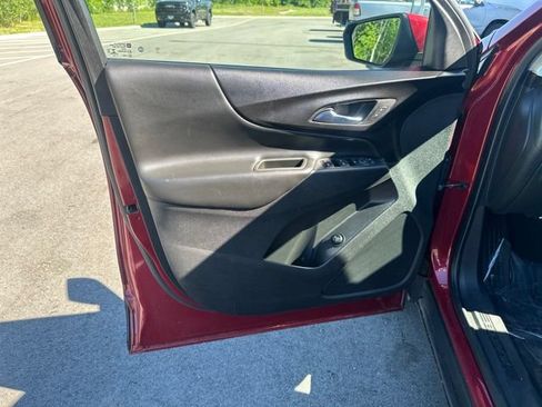 Used 2020 Chevrolet Equinox LT AWD/4WD image 18