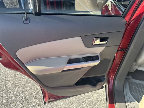 Used 2013 Ford Edge Limited image 21