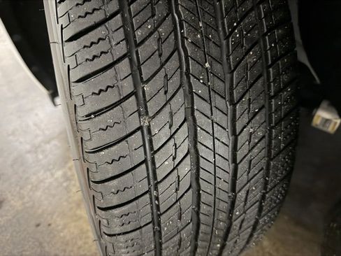 Used 2014 Chevrolet Impala LT w/ Premium Seating Package image 11