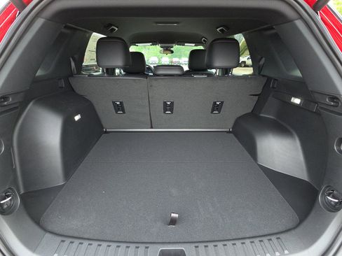 New 2026 Chevrolet Equinox ACTIV FWD image 32