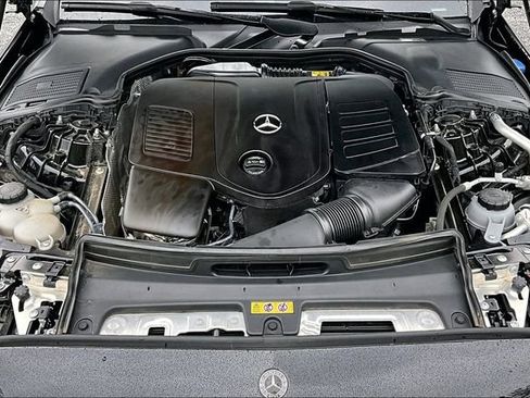 Certified 2023 Mercedes-Benz C 300 4MATIC Sedan image 33