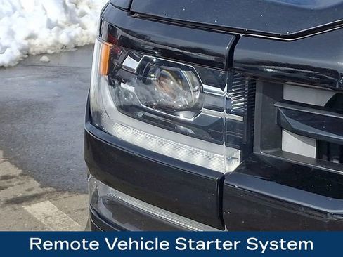 Used 2017 Chevrolet Silverado 1500 LTZ Z71 w/ LTZ Plus Package image 12