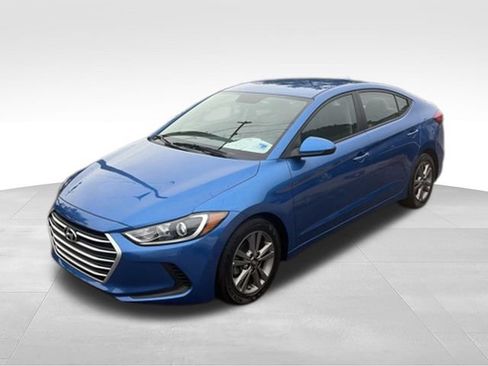 Used 2018 Hyundai Elantra SEL FWD image 30