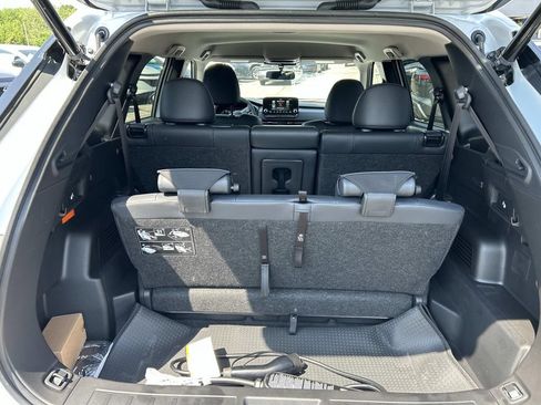 New 2026 Nissan Rogue SL AWD/4WD image 4