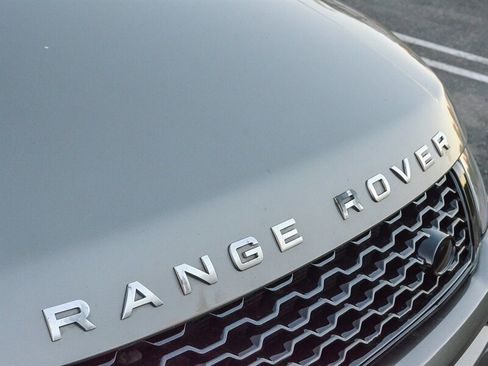 Used 2018 Land Rover Range Rover Evoque HSE Dynamic image 14