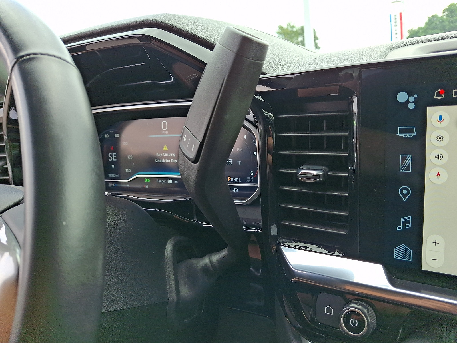 Certified 2023 Chevrolet Silverado 1500 LT AWD/4WD image 14