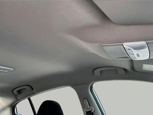 Used 2022 Nissan Sentra SV w/ All-Weather Package FWD image 26