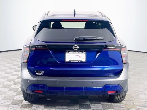 Used 2026 Nissan Kicks SV FWD image 7