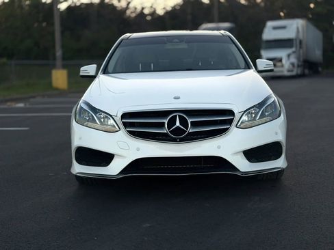 Used 2016 Mercedes-Benz E 350 Sedan w/ Premium Package image 13