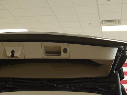 Used 2017 Chevrolet Tahoe LT RWD image 33