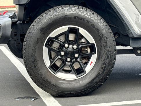 Used 2021 Jeep Wrangler Unlimited Rubicon image 14