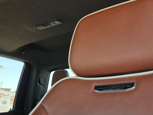 Used 2024 GMC Sierra 3500 Denali Ultimate AWD/4WD image 30