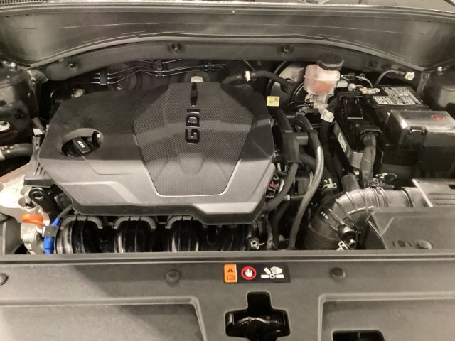 Used 2022 Hyundai Santa Fe SEL FWD image 11