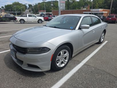 Used 2022 Dodge Charger SXT w/ Leather Interior Group