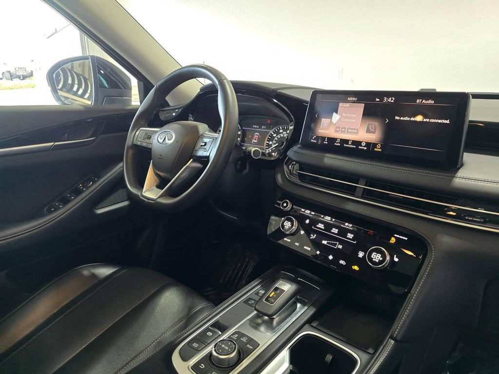 Certified 2024 INFINITI QX60 Pure AWD/4WD image 30