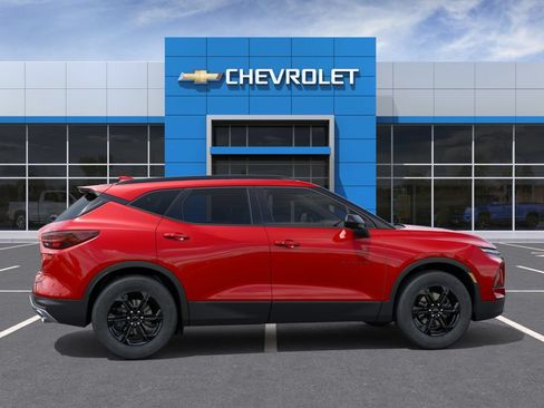 New 2026 Chevrolet Blazer LT w/ Convenience Package AWD/4WD image 5