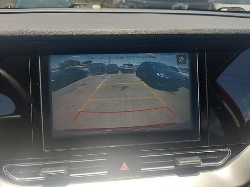Used 2021 Kia Niro LX FWD image 23