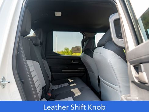 New 2025 Toyota Tacoma TRD Off-Road image 13