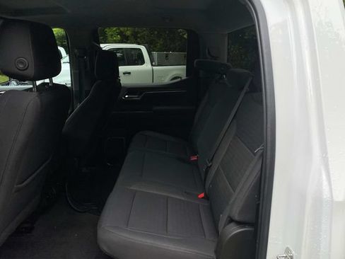 Used 2023 Chevrolet Silverado 1500 LT AWD/4WD image 10