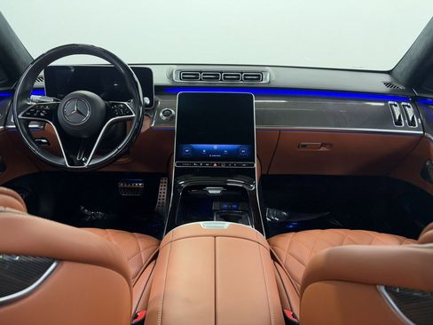 Certified 2023 Mercedes-Benz S 580e 4MATIC Sedan w/ AMG Line image 27
