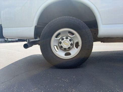 Used 2023 Chevrolet Express 2500 Extended w/ Driver Convenience Package image 9