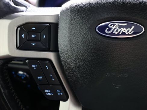 Used 2020 Ford F350 Platinum w/ FX4 Off-Road Package image 29