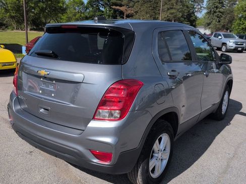 Used 2020 Chevrolet Trax LS w/ Tint and Cruise Package AWD/4WD image 4