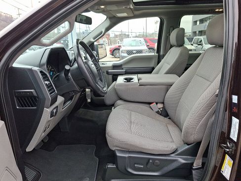 Used 2020 Ford F150 XLT w/ Equipment Group 302A Luxury image 13