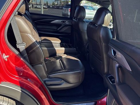 Used 2022 MAZDA CX-9 Signature image 18
