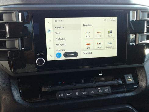 Used 2025 Toyota Tundra SR5 image 18