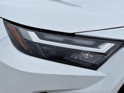 Used 2025 Toyota RAV4 XLE w/ Weather Package image 9