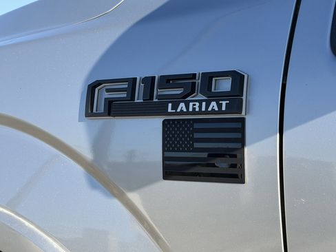 Used 2018 Ford F150 Lariat image 17